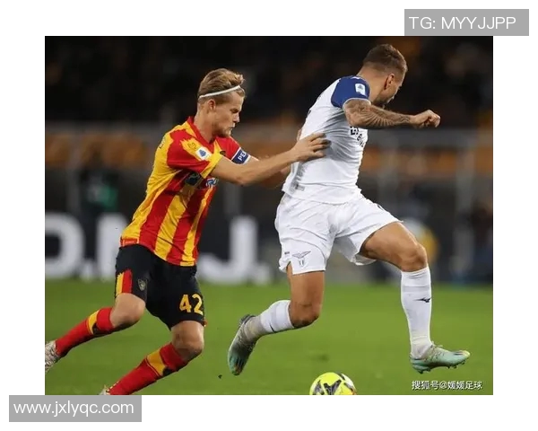 柏德柏恩与科隆的激烈对决展现德甲球队的实力与魅力